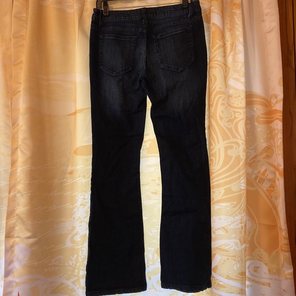 Charlotte Ruse bootcut curvy jeans size 6 - Picture 5 of 6